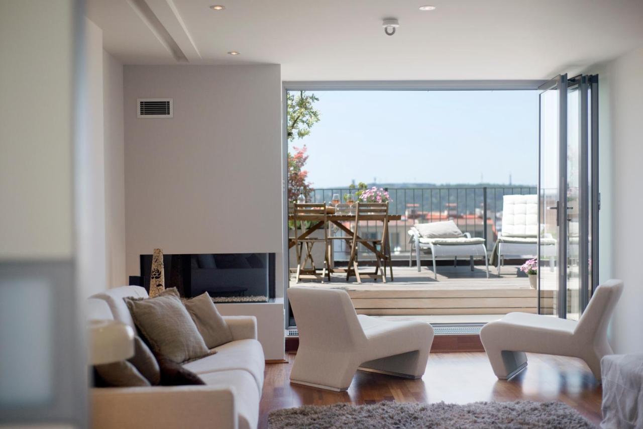 Luxury Penthouse Apartment Прага Экстерьер фото