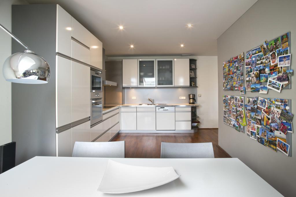 Luxury Penthouse Apartment Прага Экстерьер фото
